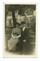 Hawley Square/Couple outside Buttifants Hotel [PC]